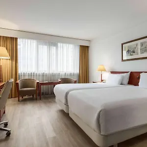4* Отель Nh
